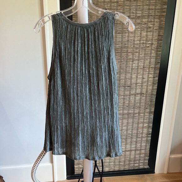 Meadow Rue Plisse Tank - Picture 3 of 11